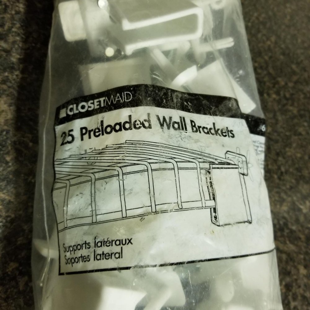 Closet maid wall brackets (25 pcs)